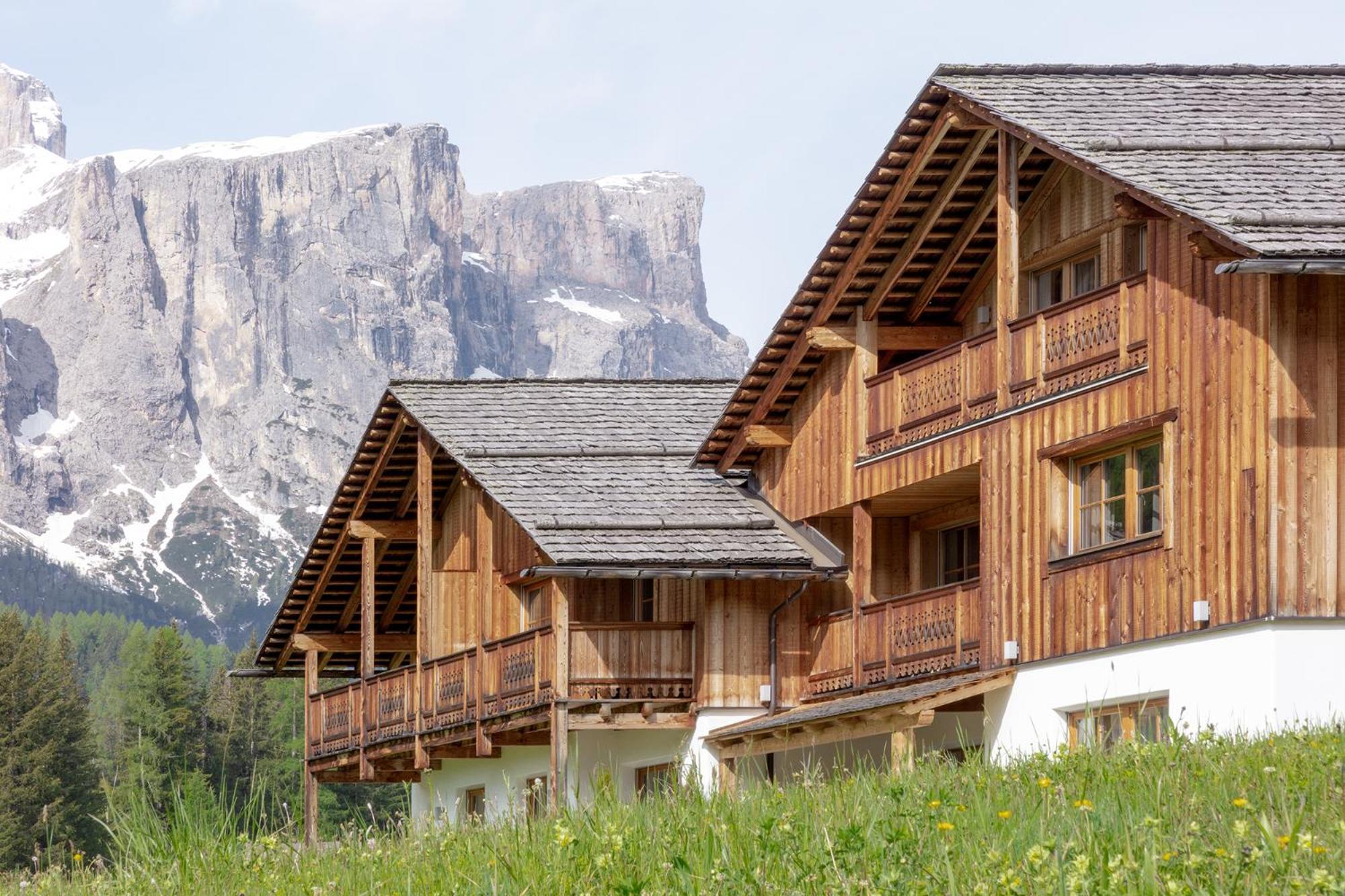 Chalet Ciasa Tino & Sara - Belaval Apartments Corvara In Badia Εξωτερικό φωτογραφία