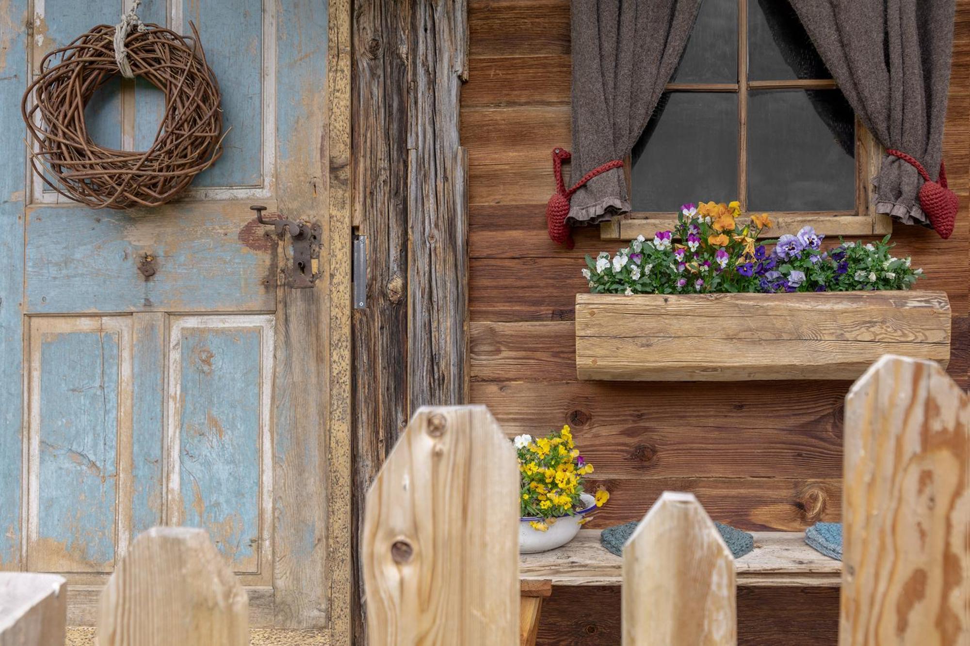 Chalet Ciasa Tino & Sara - Belaval Apartments Corvara In Badia Εξωτερικό φωτογραφία